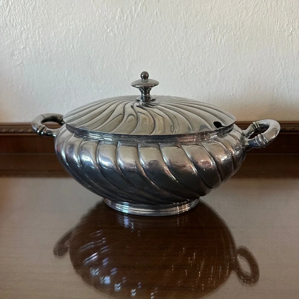 Meriden Britannia Company vintage meriden